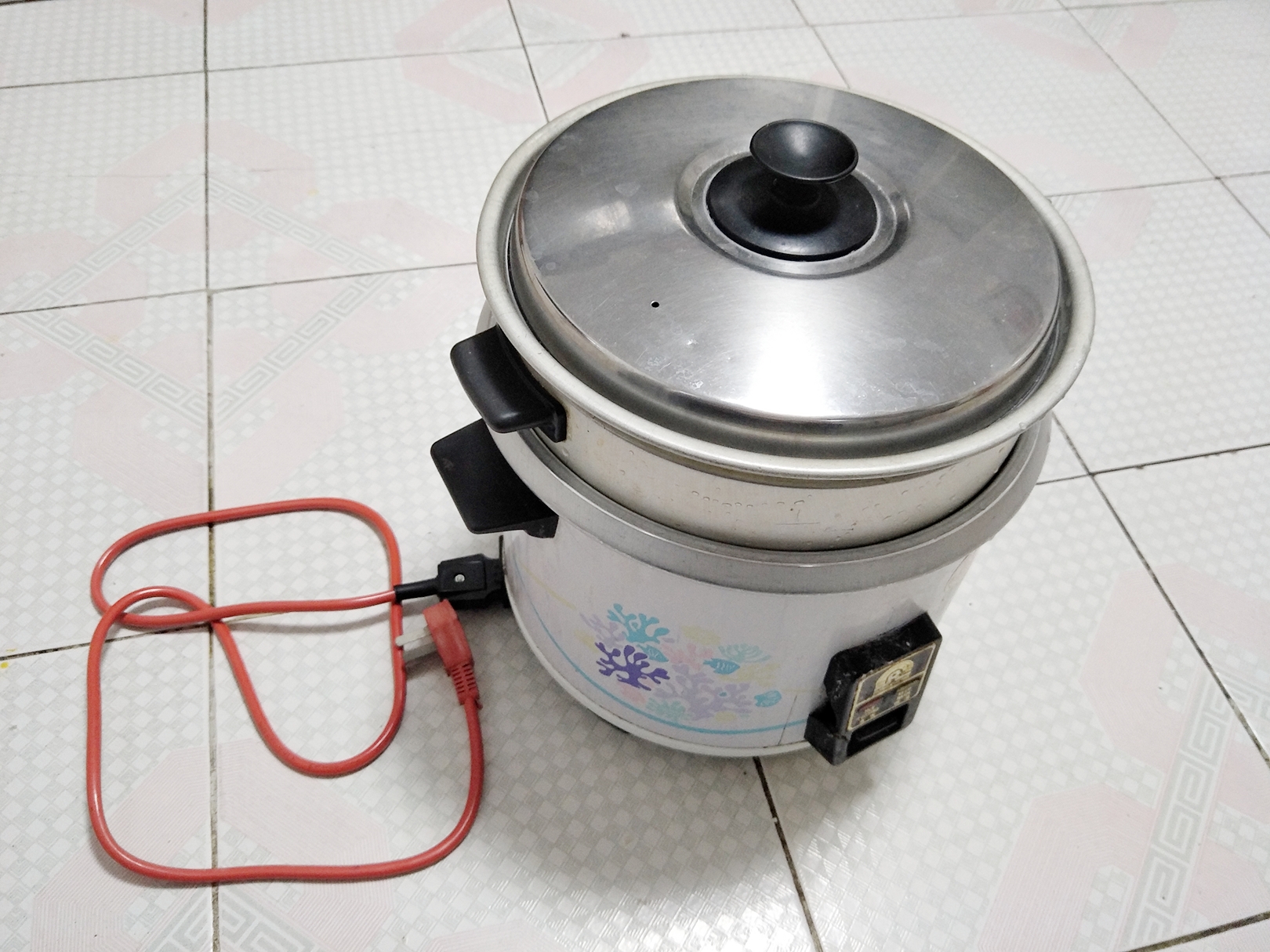 为什么现在都用老式电饭锅,为什么现在老式电饭锅越来越少了