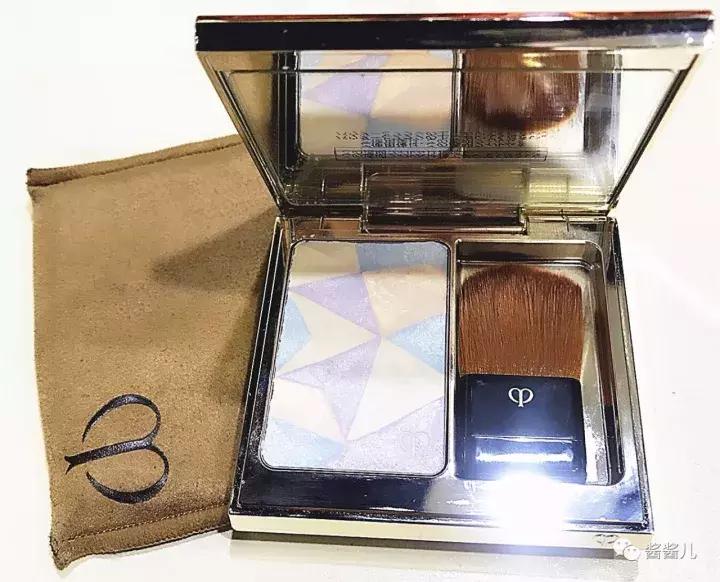 方圆脸变小v脸的修容,圆脸肉鼻子修容