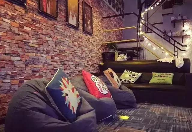 武汉威廉古堡轰趴馆,武汉轰趴