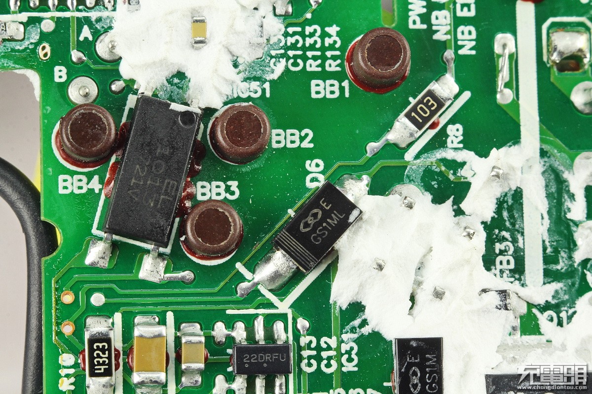 台达笔记本充电器,台达30a充电器