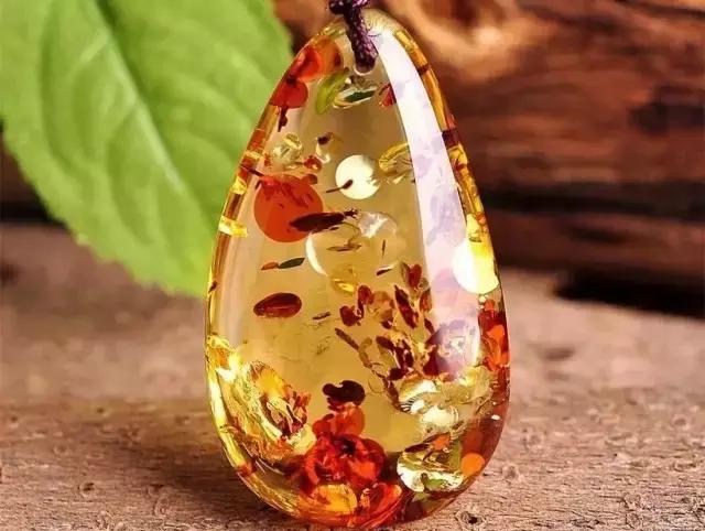 假蜜蜡琥珀,琥珀蜜蜡作假视频