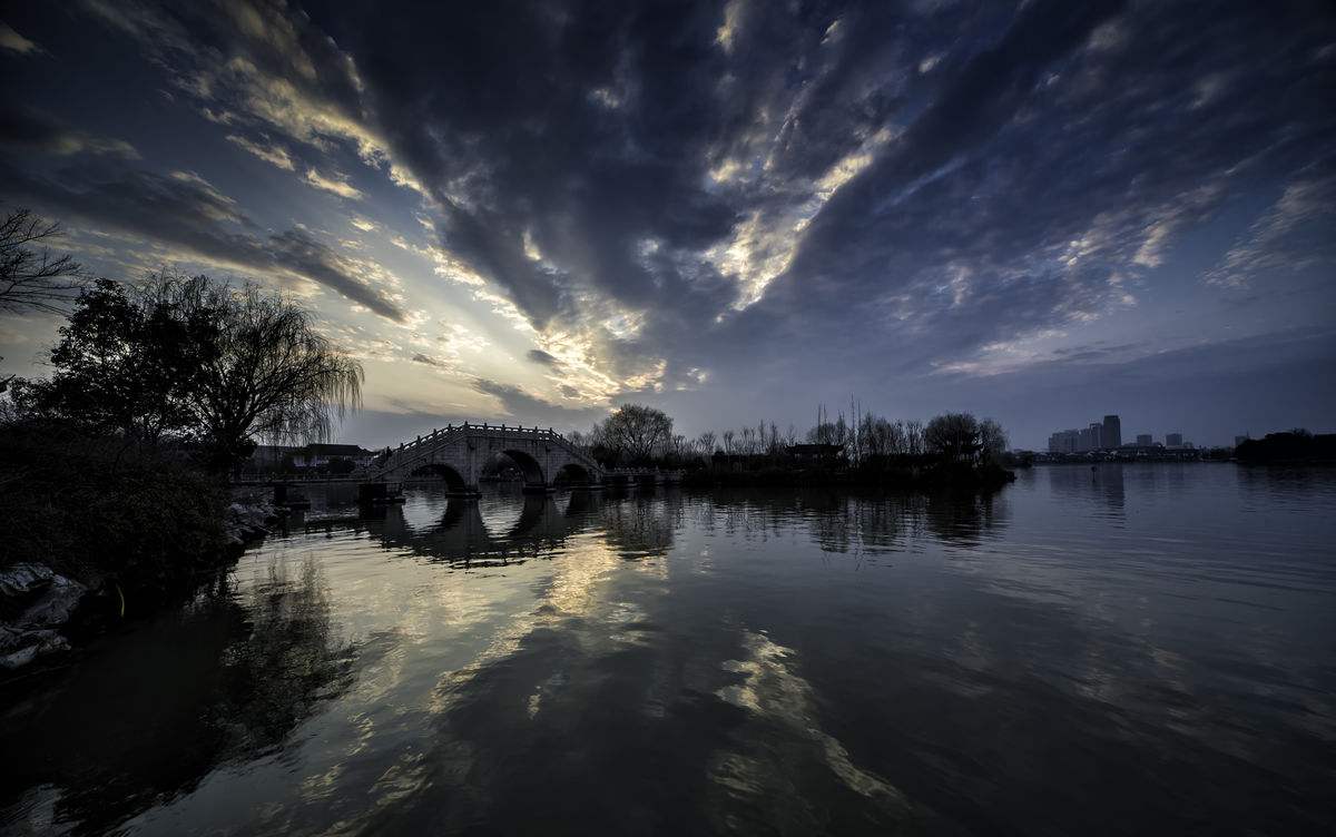 烟雨迷蒙嘉兴南湖,印象江南嘉兴