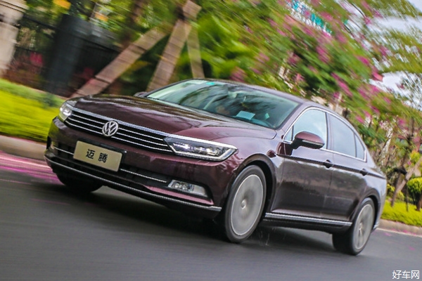 帕萨特雅阁哪个更值得买,帕萨特雅阁你会选择哪个