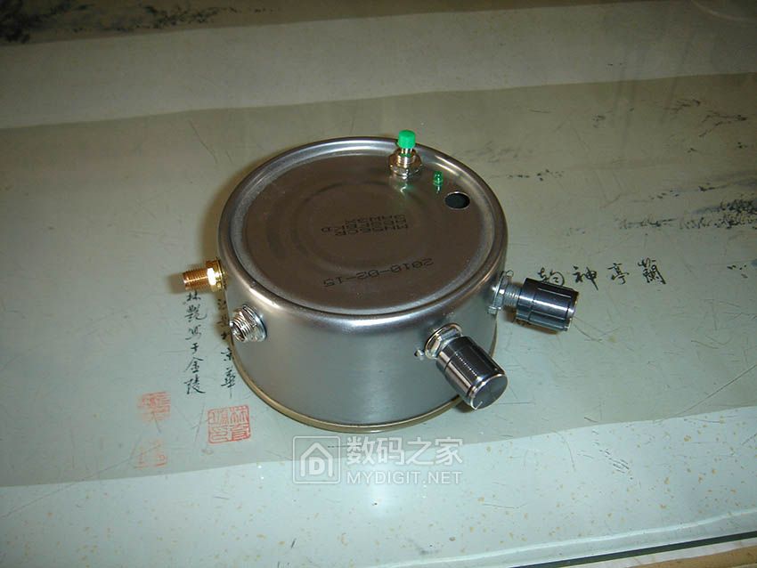 终于可以踏入短波无线电的大门了！自制小功率等幅电报收发信机