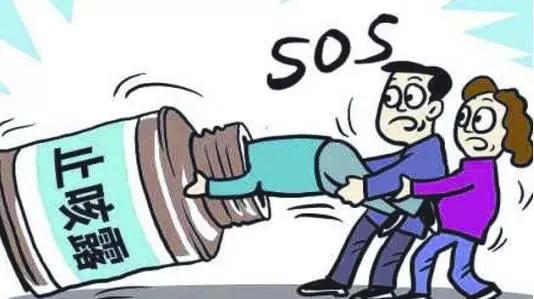 喝止咳糖浆喝多少上瘾症状,止咳药水别乱喝了越喝越咳