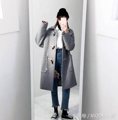 大衣的扣子怎么看上档次,大衣没有扣子怎样加扣子