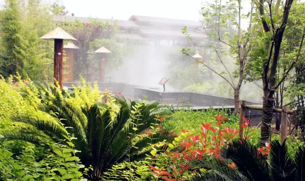 温泉旅游攻略全球六大最美温泉,泡温泉度假哪里好玩