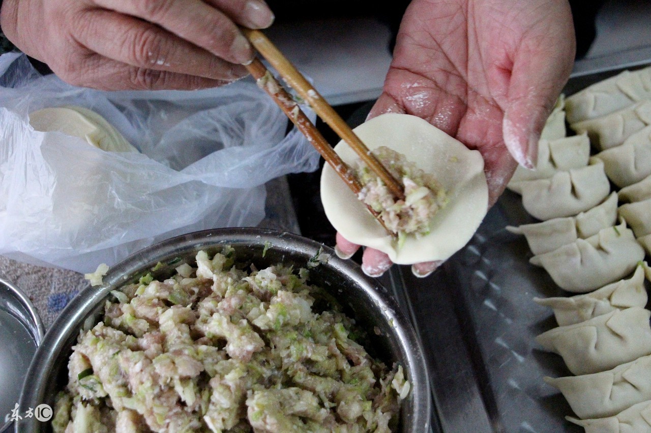 冬至汤圆豆沙馅,冬至吃南瓜饼汤圆水饺