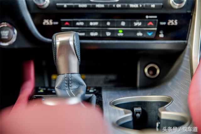 16款雷克萨斯rx200t试驾,2016款雷克萨斯rx200t评测