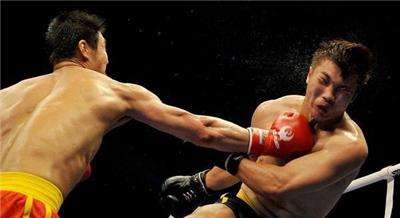 散打的实战姿势和步法,散打格斗式练习法基础训练方案