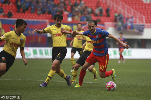 又见欠薪！内蒙古小草拖欠成常态已被托管球队动荡