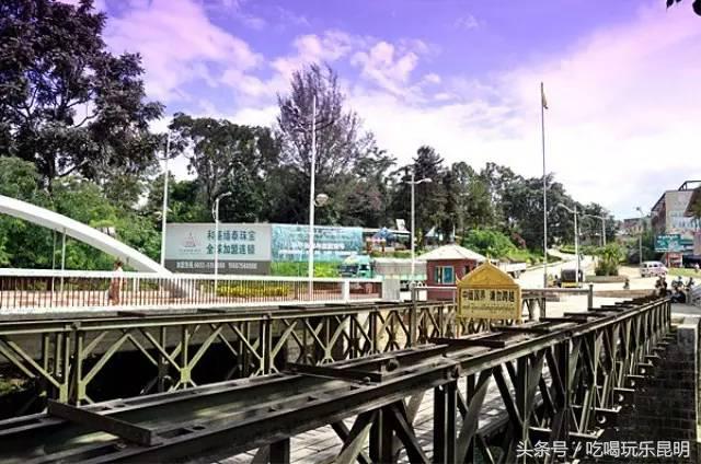 这两天德宏拽伤了，和全世界对话都是：我20度！