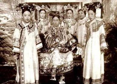 慈禧陵墓里有多少个宝贝,慈禧陵墓宝贝价值多少两