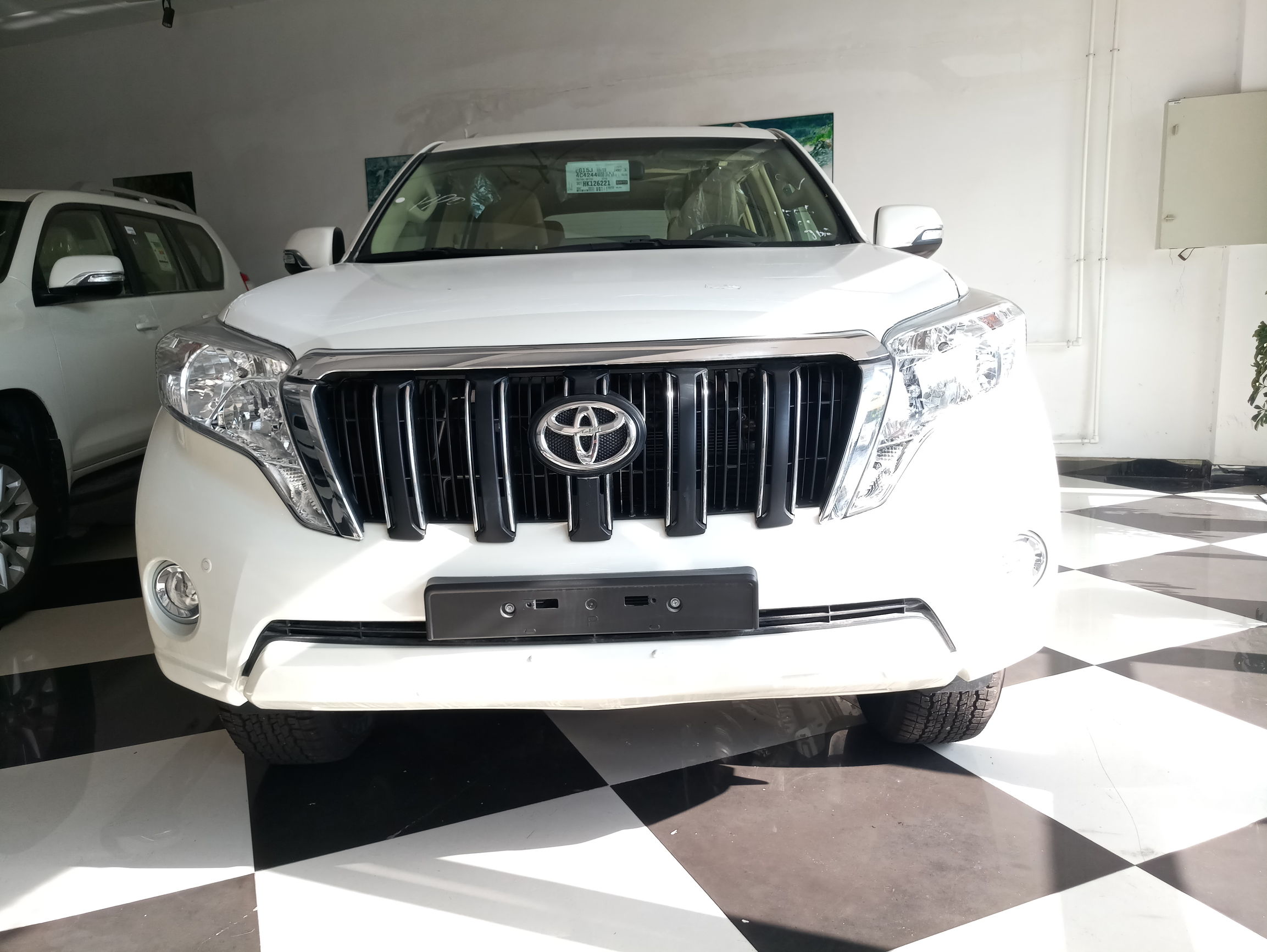 中东版普拉多霸气视频,中东版普拉多释放动力