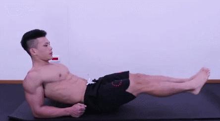 腹肌训练如何加重,锻炼腹肌不伤腰椎的最快方法