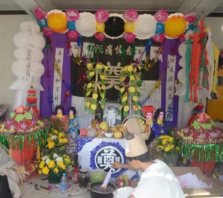 靖远丧葬习俗,靖远丧葬习俗追悼会