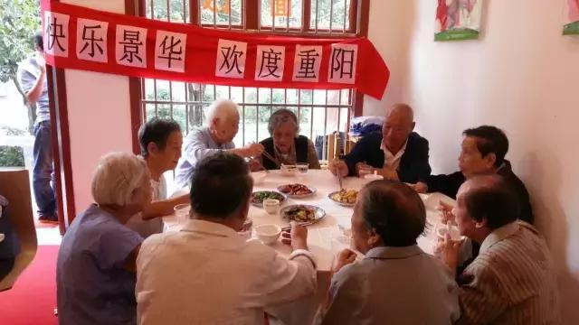 杭州各角落里藏着的宝藏美食,杭州隐藏弄堂里的美食