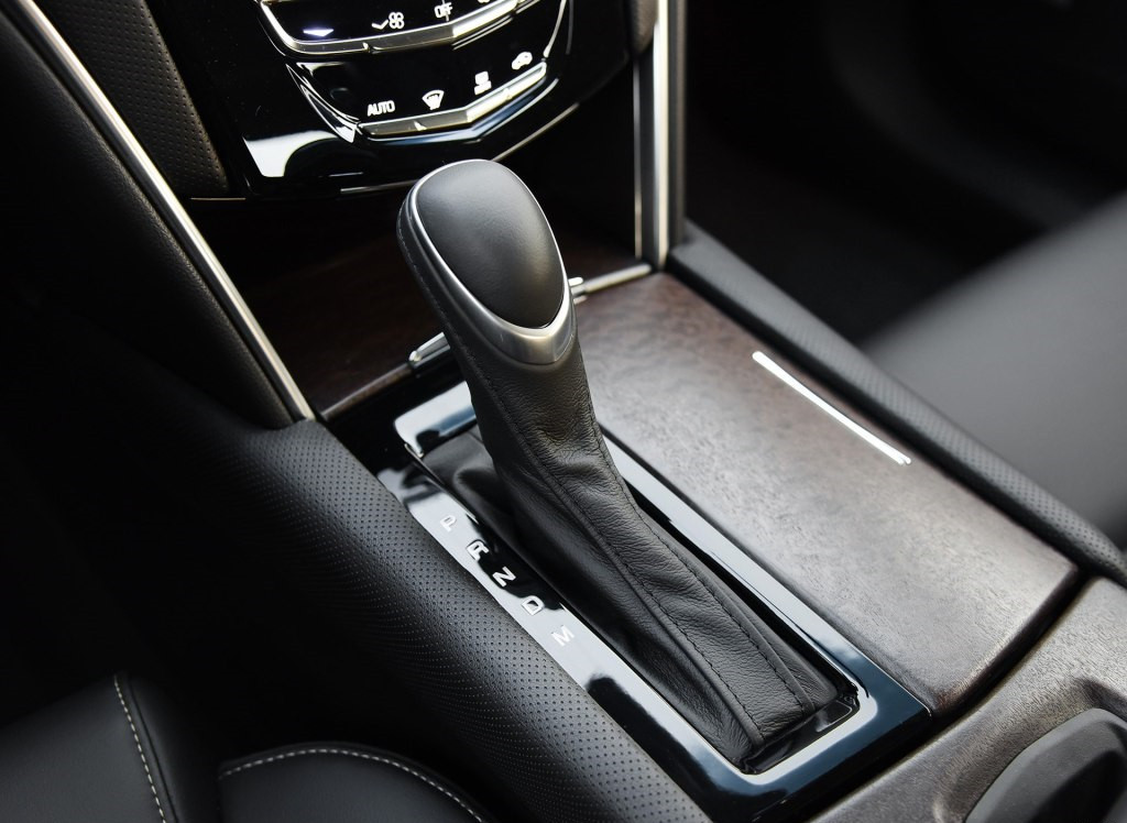 18年新款凯迪拉克xts2.0t最顶配,凯迪拉克xts乞丐版落地