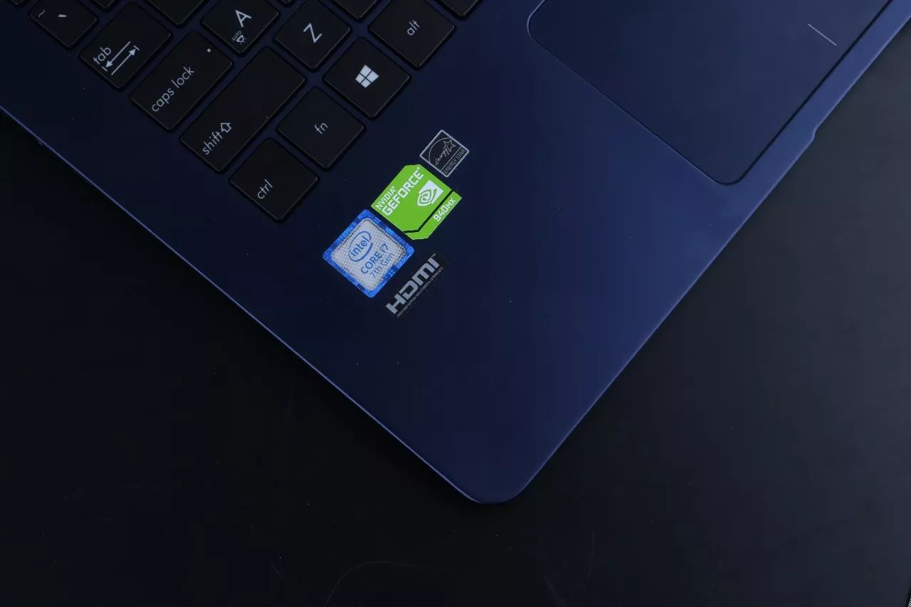 华硕zenbooku4100参数,华硕zenbooku305超薄本