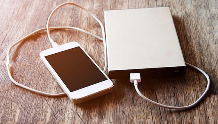 南孚充电宝10000毫安是快充吗,南孚智造充电宝