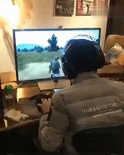 和平精英开物理外挂会被封号吗,吃鸡游戏怎么玩才能不被封号