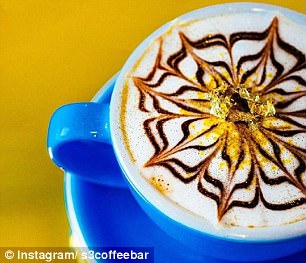 女富豪喝咖啡,女土豪喝茶