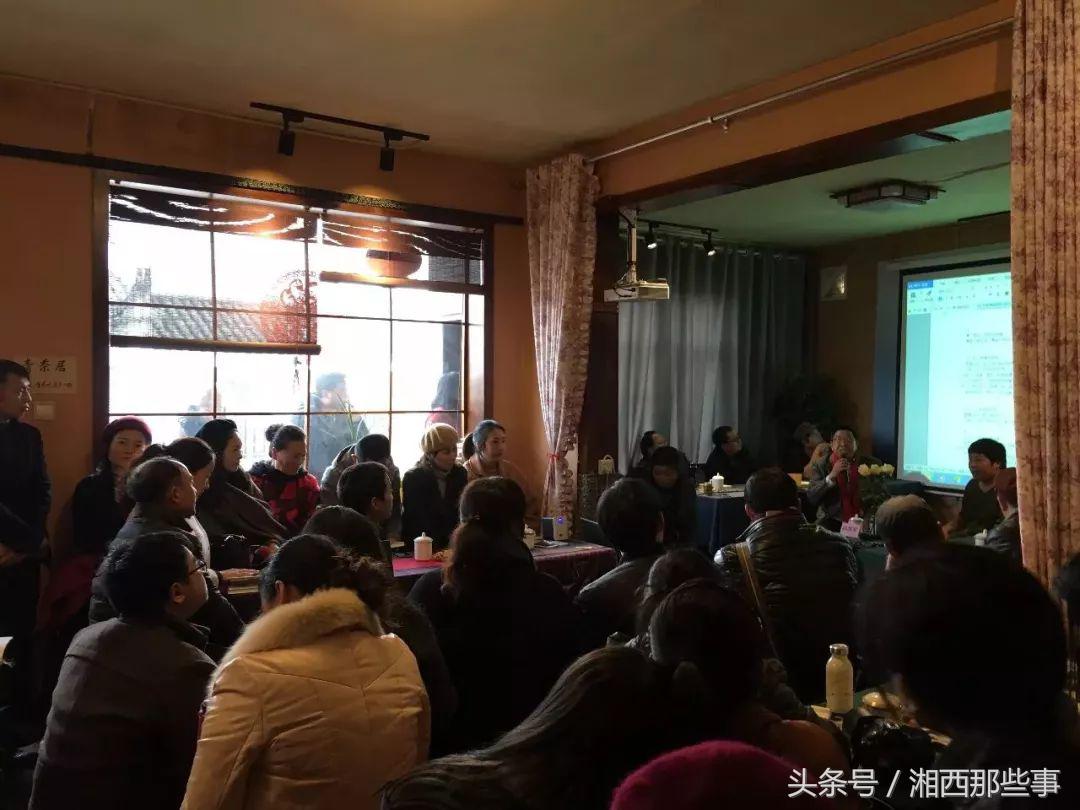 35岁，不想虚度人生，骑摩托车穿越青藏高原，写三本书还多次获奖