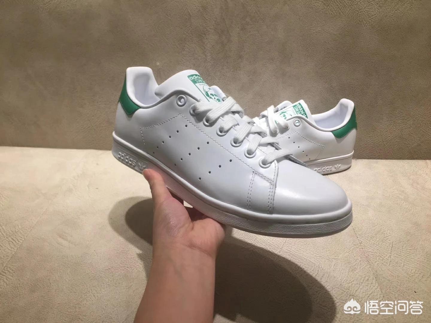 阿迪耐克鞋子怎么辨别真伪,实体店阿迪达斯鞋怎么辨真伪