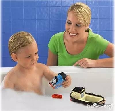 10款全球最热门的洗澡玩具大盘点，把洗澡变成亲子游戏！