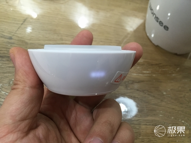 宝宝可加热的奶瓶,婴幼儿自动加热奶瓶