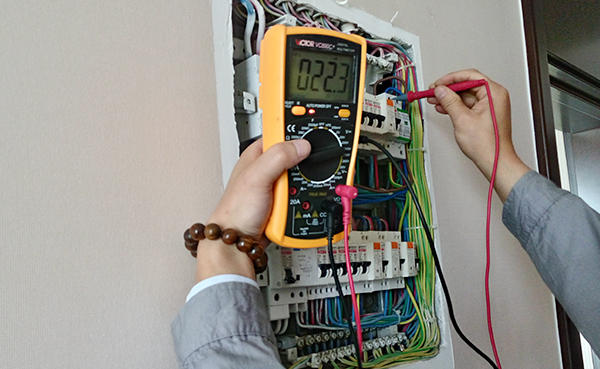 三相电源防雷器怎样选型,电源防雷器如何选型