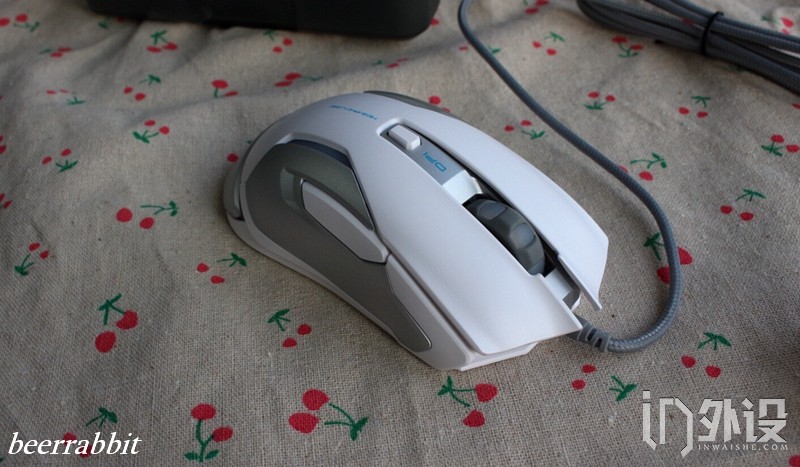 宜博疾光狂蛇,宜博m639鼠标