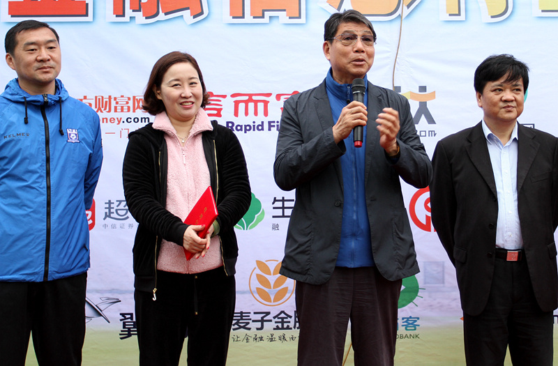 徐根宝十年磨一剑经验,回顾足球教父徐根宝的足球生涯