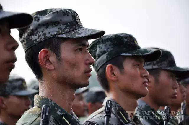 军校毕业选西部战区,军校毕业的人怎么样