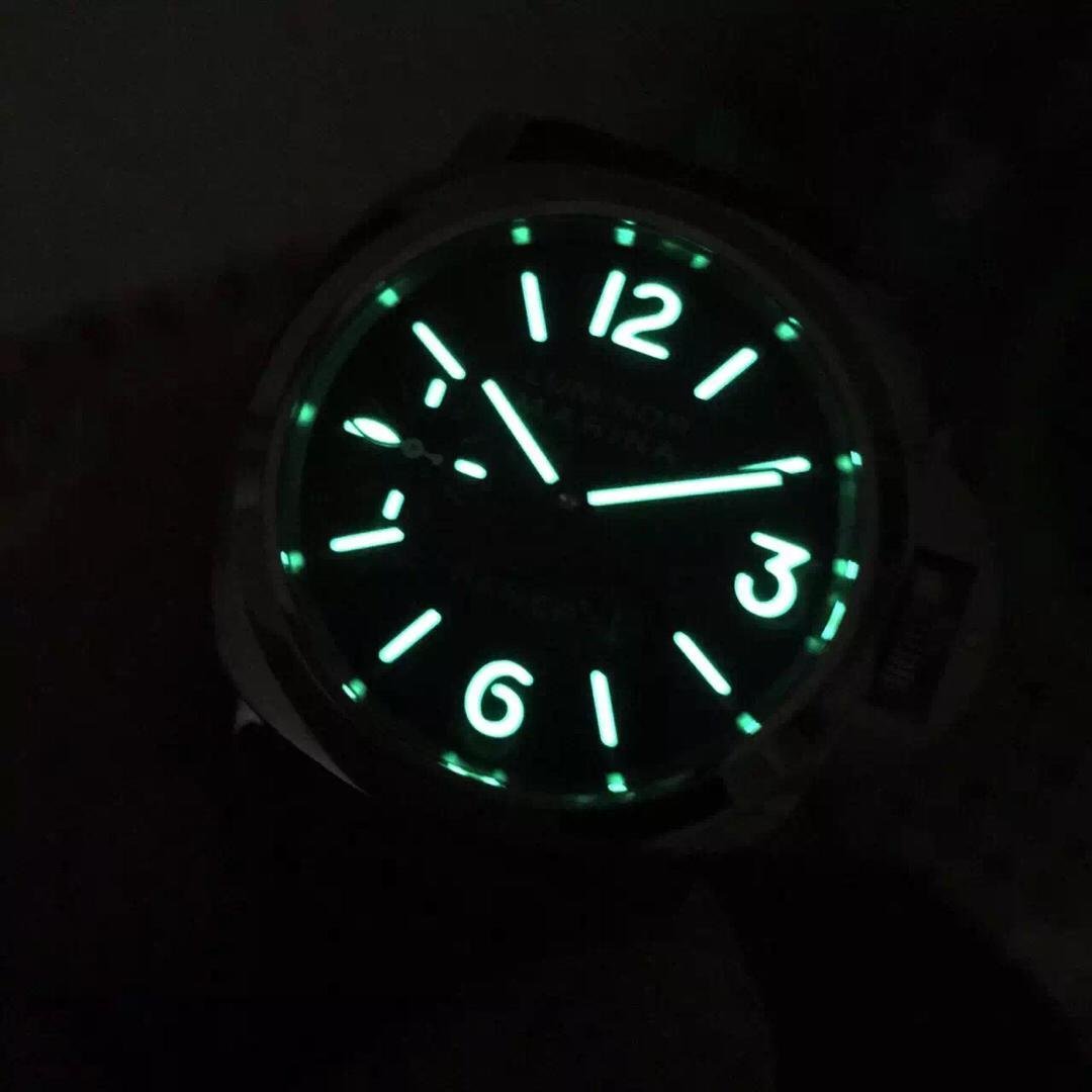 沛纳海pam00111手表带多少mm,沛纳海pam00111值得入手吗