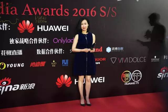 寮犱寒涓浗瓒呮ā瀵煎笀,寮犱寒涓浗瓒呮ā璧扮