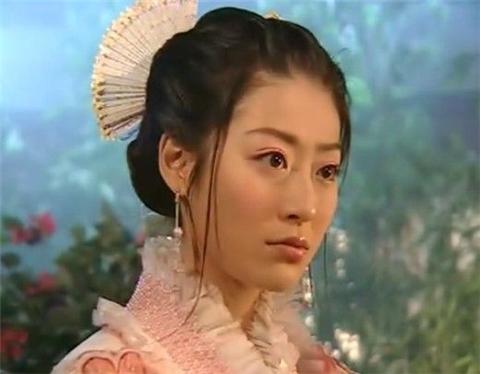 被星爷捧红的星女郎,她是周星驰最得意的星女郎