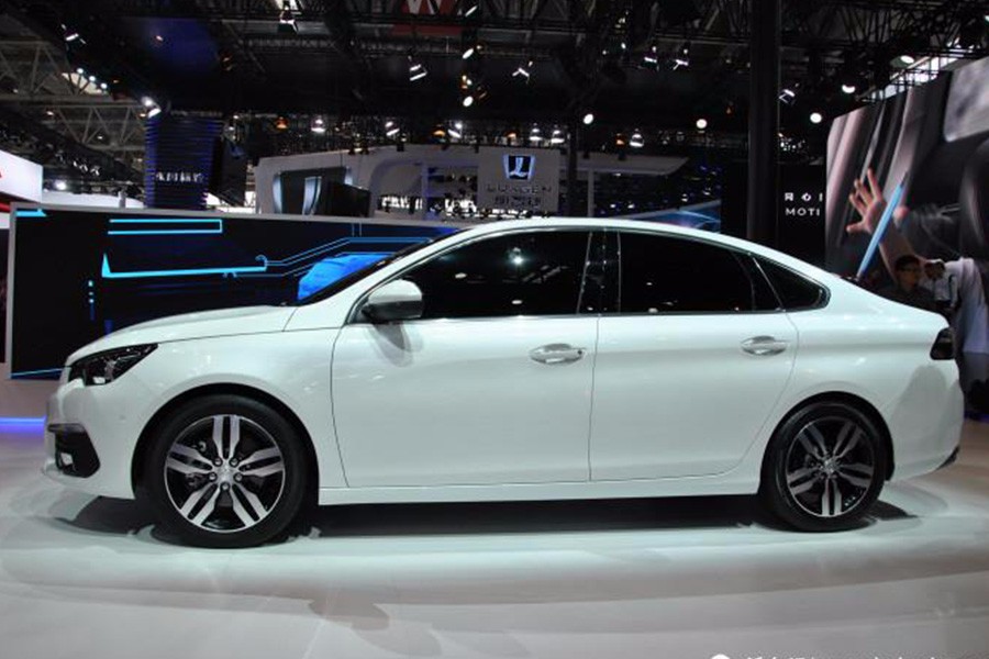 东风标致308老款改装外观,新一代东风标致308改色