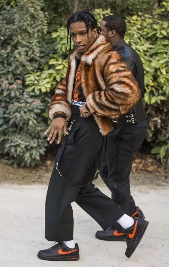 2017这几双涨价狠如*币特比**的鞋子，你都入手了么？