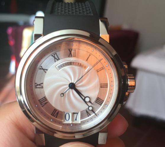 新精工五号手表表镜什么材质,天梭手表表镜什么材质