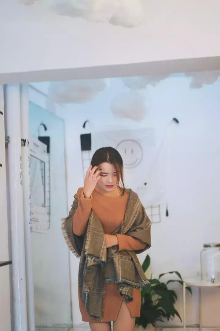 这么多款围巾系法总有一款适合你,超减龄围巾系法简单三步看完就会