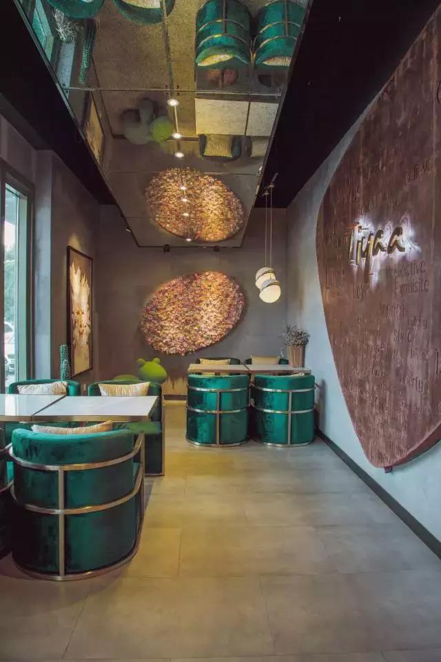 颜值爆表的几处玻璃花房,承载了姑娘们所有的“花房梦”!