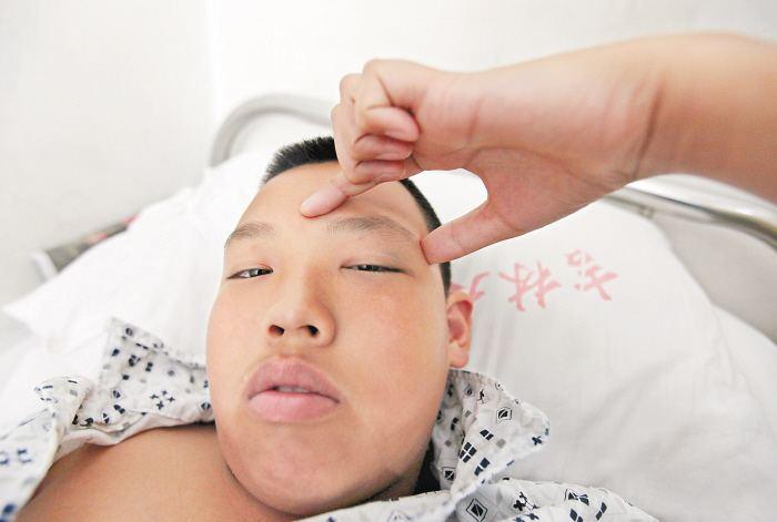 眼窝骨疼是怎么回事,感冒会引起眼窝疼怎么回事