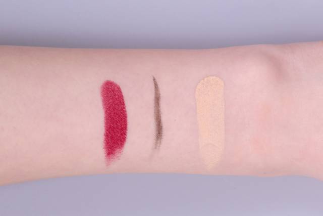 用什么卸妆可以一次搞定 (实用又好用的卸妆方法)