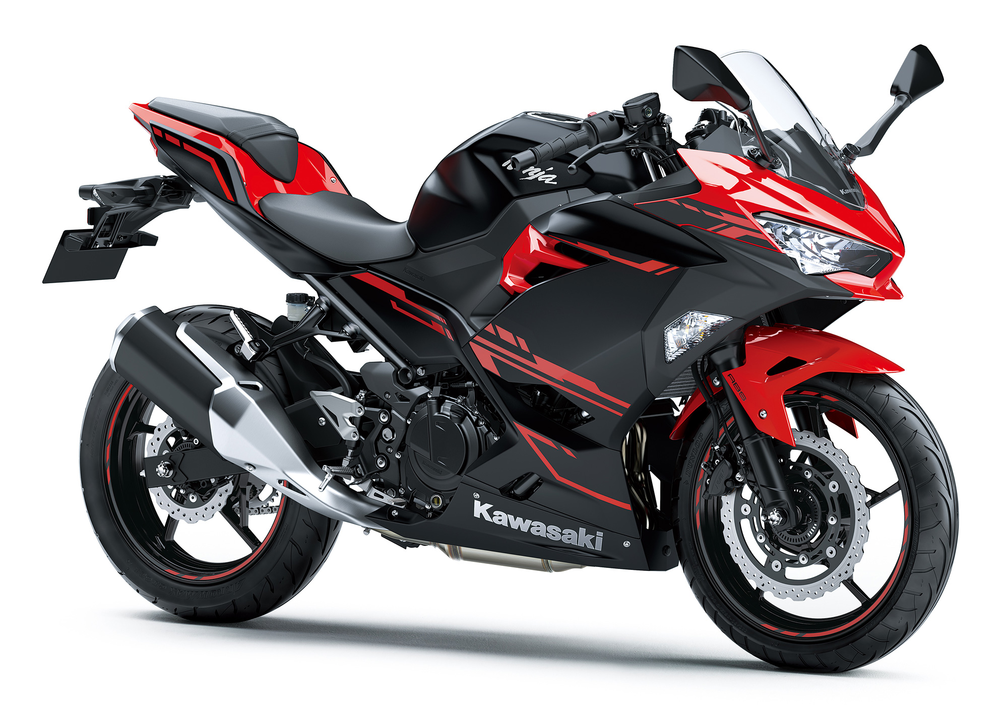 川崎忍者250参数配置,川崎小忍者250和400哪个适合入手