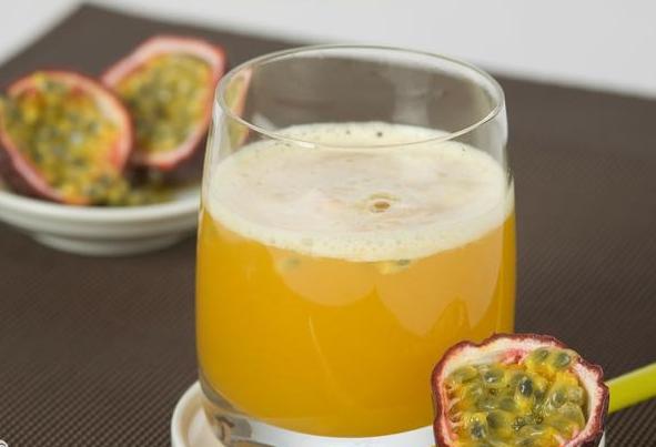 有一种*情迷**岁月叫做百香果