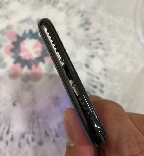 8000块买二手iPhoneX256GB顶配版,大家都说非常划算!