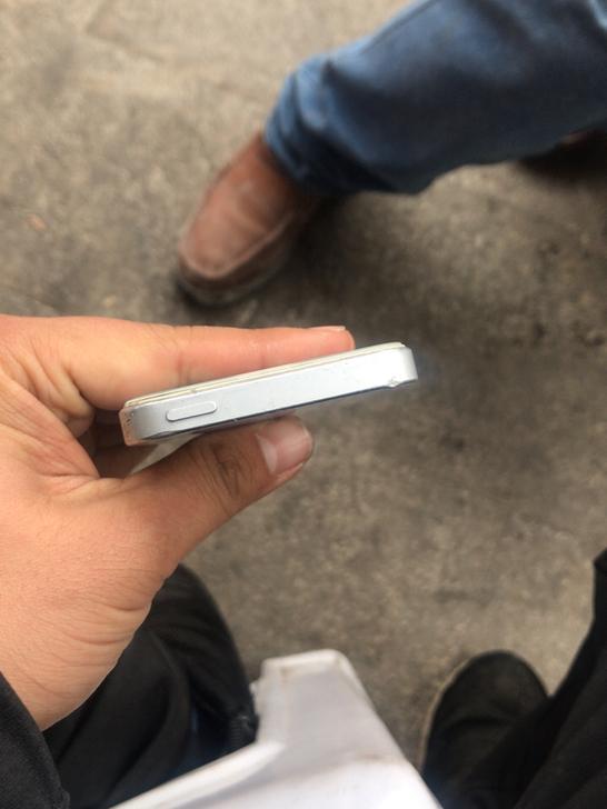 五块钱的iphone5s,50元买iphone5s