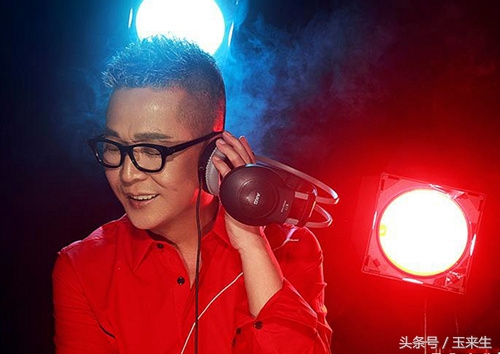 当年他仅唱了一首歌，就让亿万观众给记住，而听过的几乎都红了眼