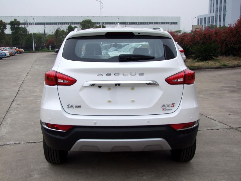 硬核逆袭这台国产suv顶配不到14万,这辆国产suv比想象中更出色